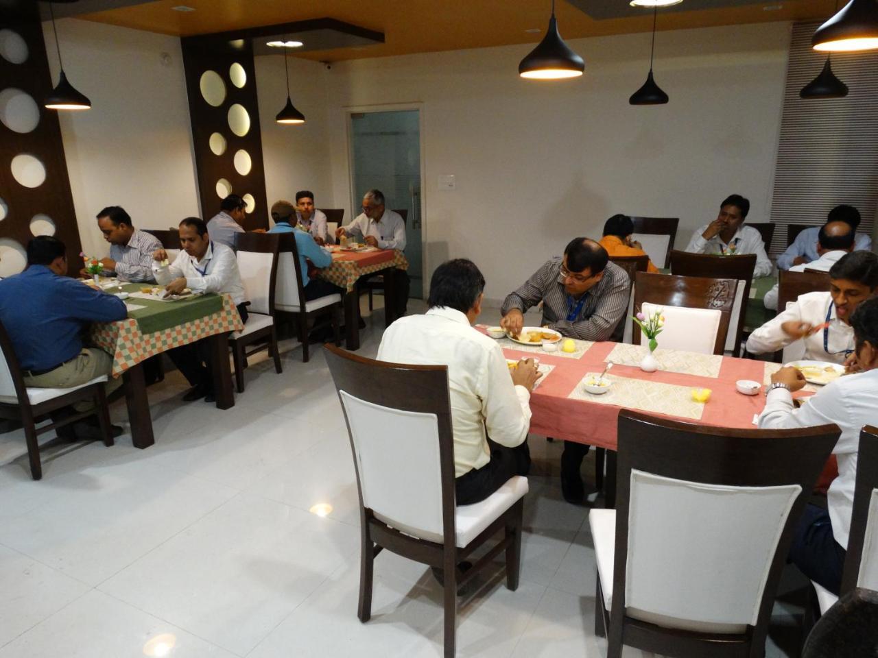 Hotel Royal Inn Chittorgarh Εξωτερικό φωτογραφία
